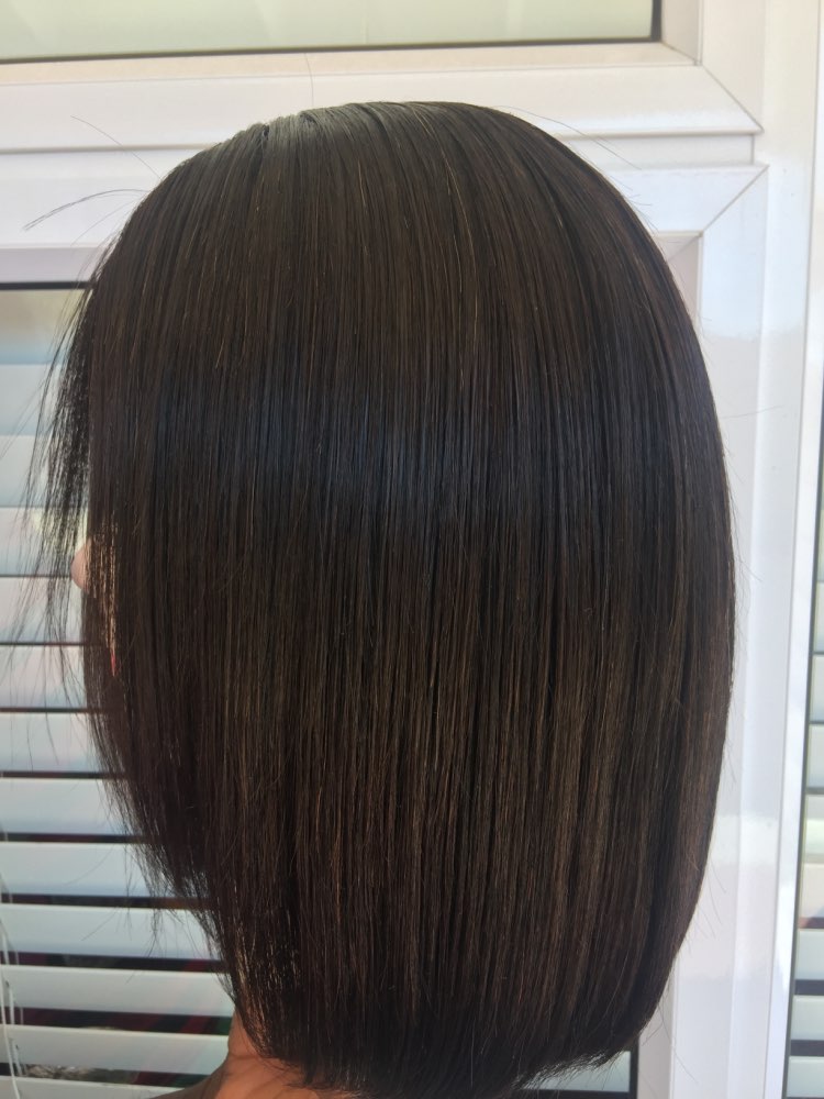 Middle Part Straight Bob Lace Frontal Wig 150-200% Density Natural Black Hair For Women